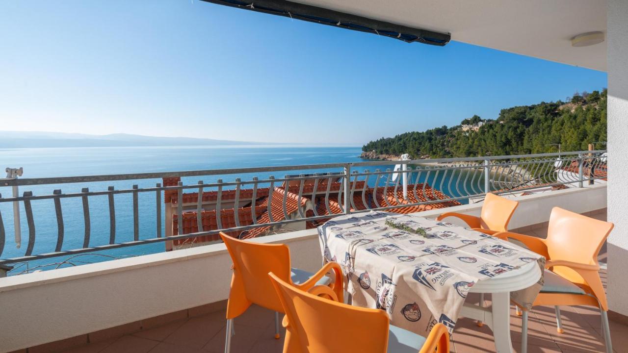 Beach Penthouse Diamond Оміш Екстер'єр фото