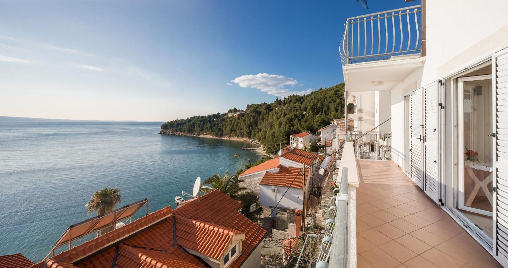 Beach Penthouse Diamond Оміш Номер фото